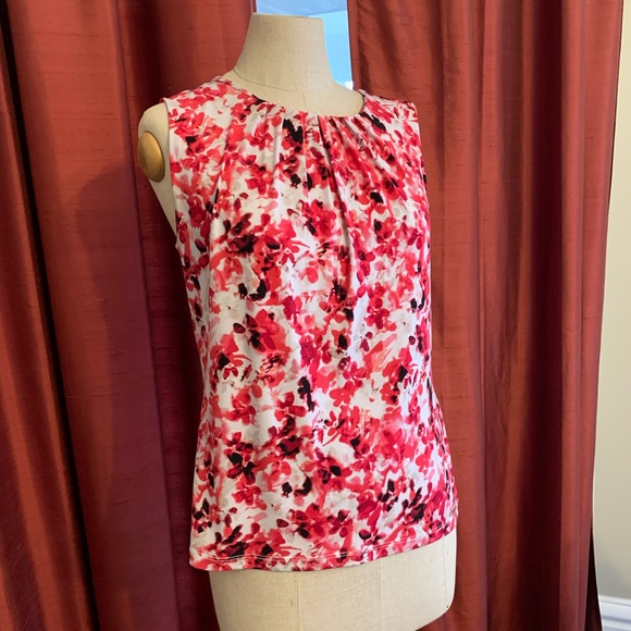 Calvin Klein Tops - Calvin Klein Red and Pink Floral Blouse